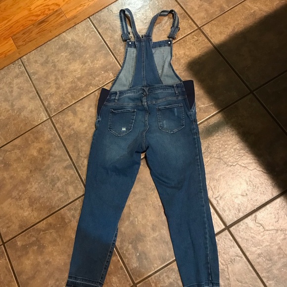Indigo Blue‎ Overalls in Classic Blue with Distressed Details maternity - Picture 3 of 3